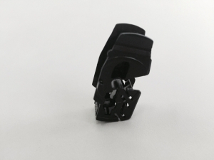 雨刮配件注塑模具廠，五金配件注塑廠，雨刮器生產(chǎn)廠家
