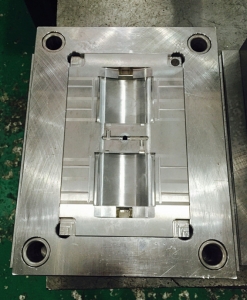 Y300422儀器塑膠制品，深圳塑膠模具廠，注塑模具加工